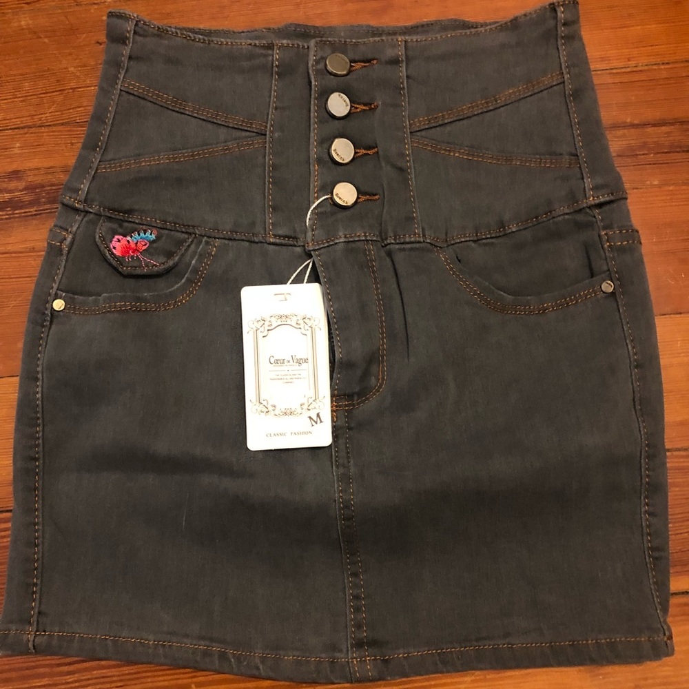 Coeur de Vague gray button denim skirt